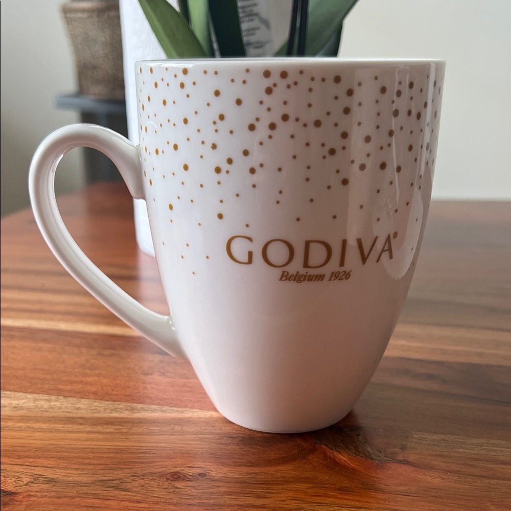 Godiva Elegant White Mug with Gold Accents
